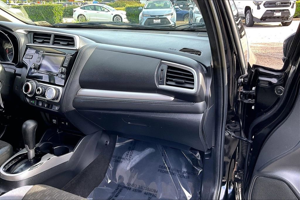 Used 2015 Honda Fit LX image 26