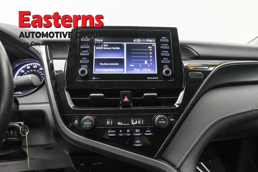 Used 2024 Toyota Camry SE image 17