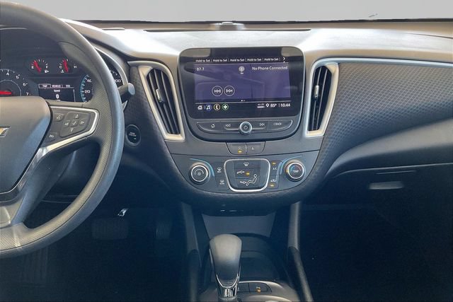 Used 2024 Chevrolet Malibu LS FWD image 9