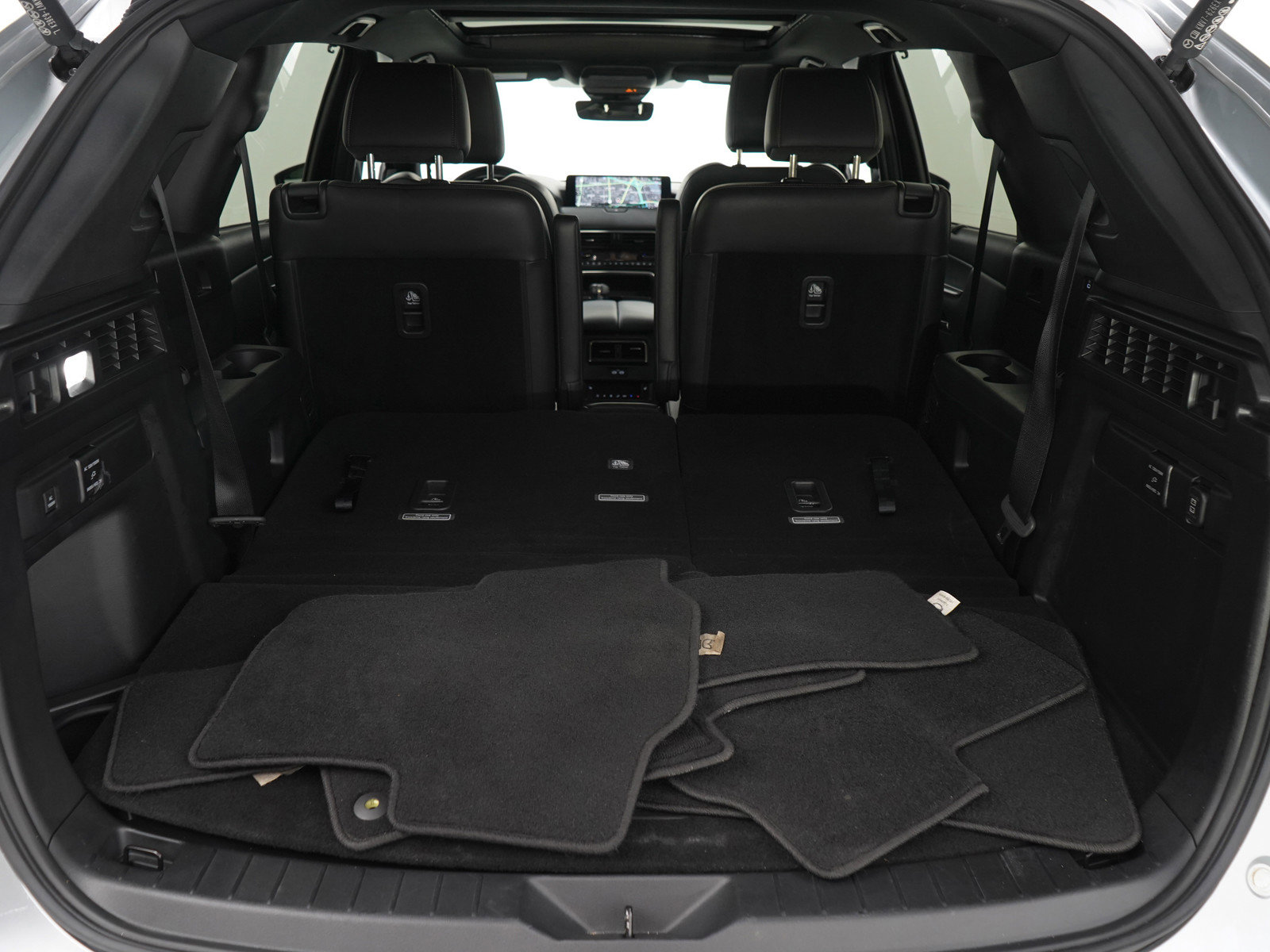 Certified 2024 MAZDA CX-90 Plug-In Hybrid w/ Premium Plus image 11