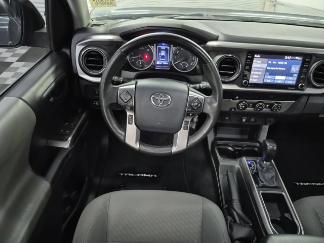 Used 2020 Toyota Tacoma SR5 image 11