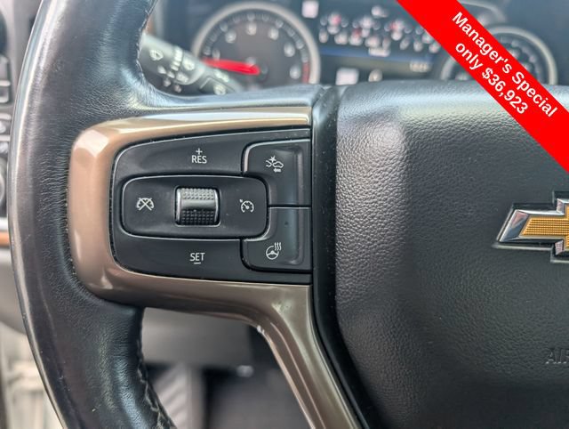 Used 2022 Chevrolet Silverado 1500 High Country w/ Technology Package AWD/4WD image 19