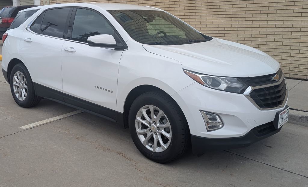 Used 2019 Chevrolet Equinox LT w/ Driver Convenience Package image 8