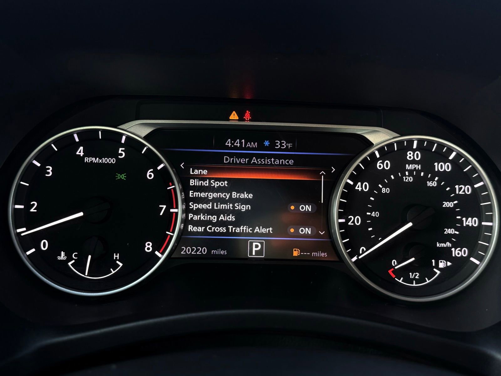 Used 2024 Nissan Sentra SR FWD image 40