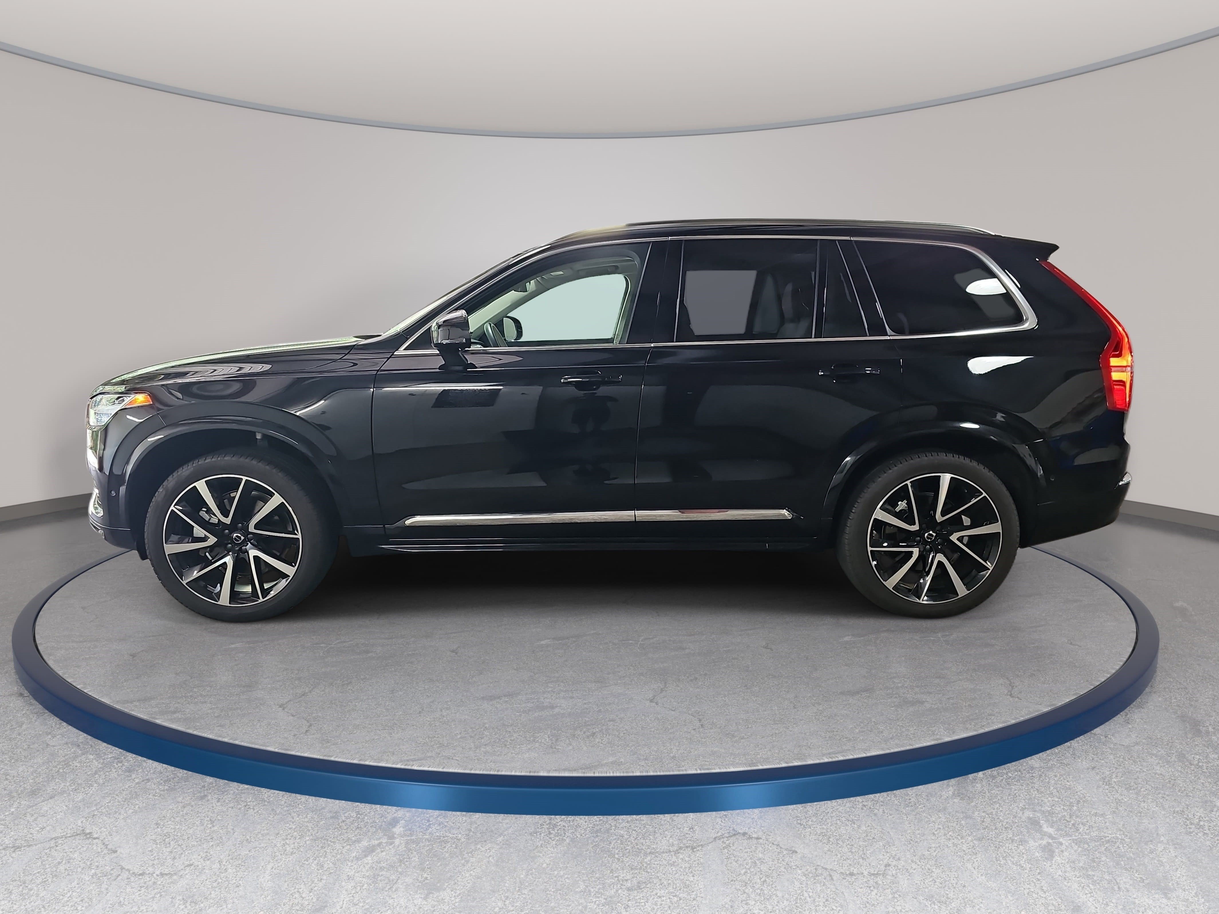 Used 2025 Volvo XC90 B6 Plus w/ Protection Package Premier AWD/4WD image 8