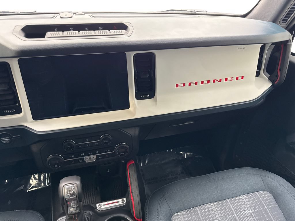 Used 2025 Ford Bronco Heritage Edition AWD/4WD image 53