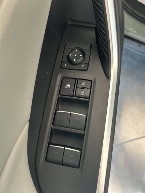 Used 2023 Toyota RAV4 XLE w/ Convenience Package AWD/4WD image 9