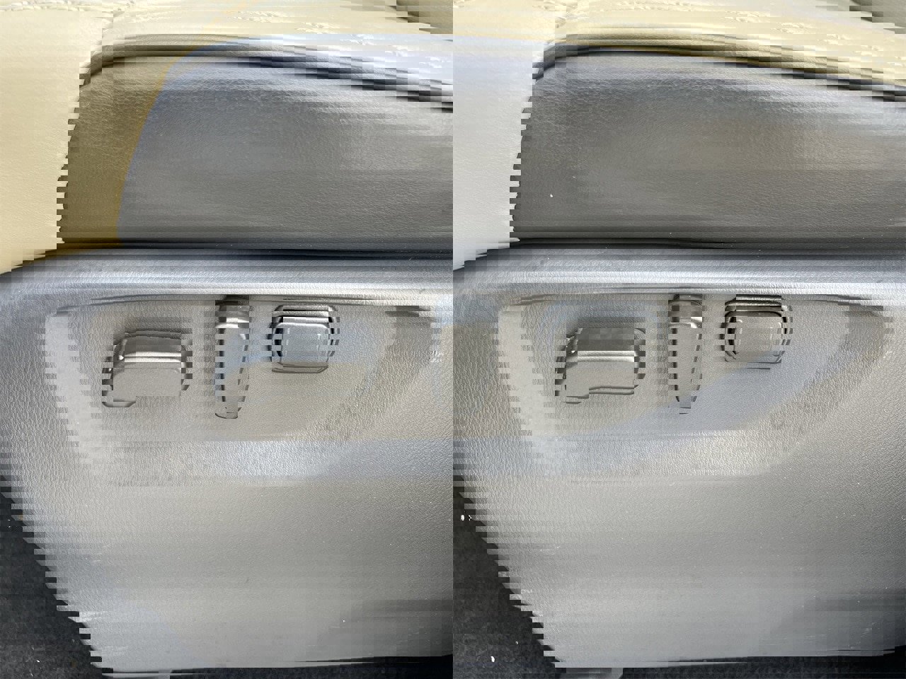 Used 2023 INFINITI QX80 Premium Select w/ All-Season Package image 22