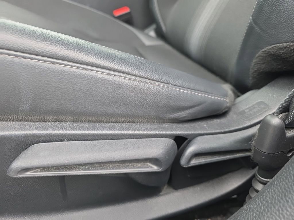 Used 2023 Honda Civic Sport image 11