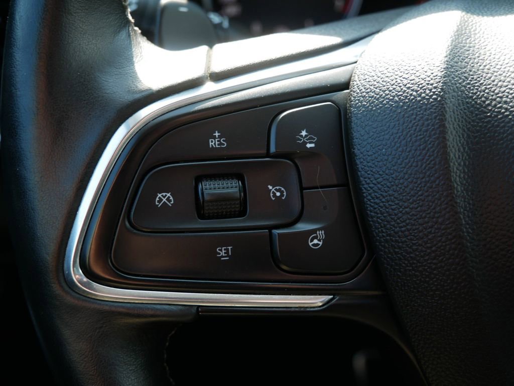 Used 2023 Buick Envision Essence w/ Technology Package I image 23