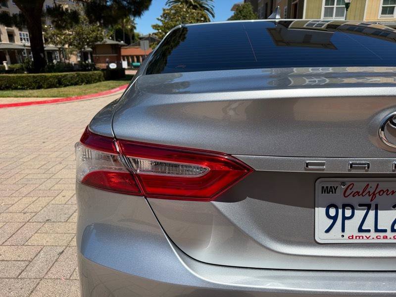 Used 2019 Toyota Camry LE w/ Carpet Mat Package FWD image 17