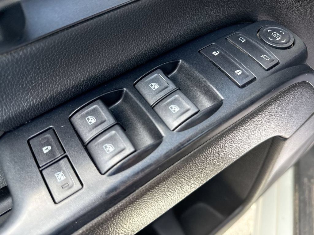 Used 2019 Chevrolet Silverado 2500 W/T w/ Snow Plow Prep Package AWD/4WD image 13