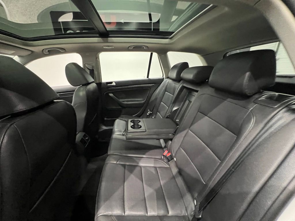 Used 2011 Volkswagen Jetta TDI image 21