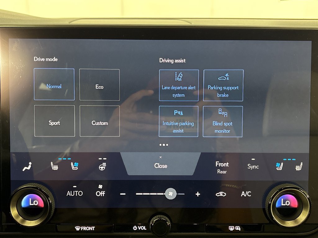Used 2023 Lexus RX 350 Premium Plus w/ Cold Area Package FWD image 27