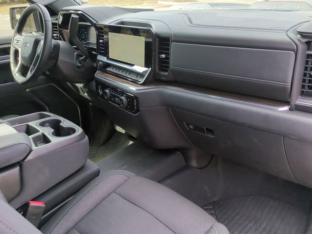 Used 2023 Chevrolet Silverado 1500 LT Trail Boss image 41