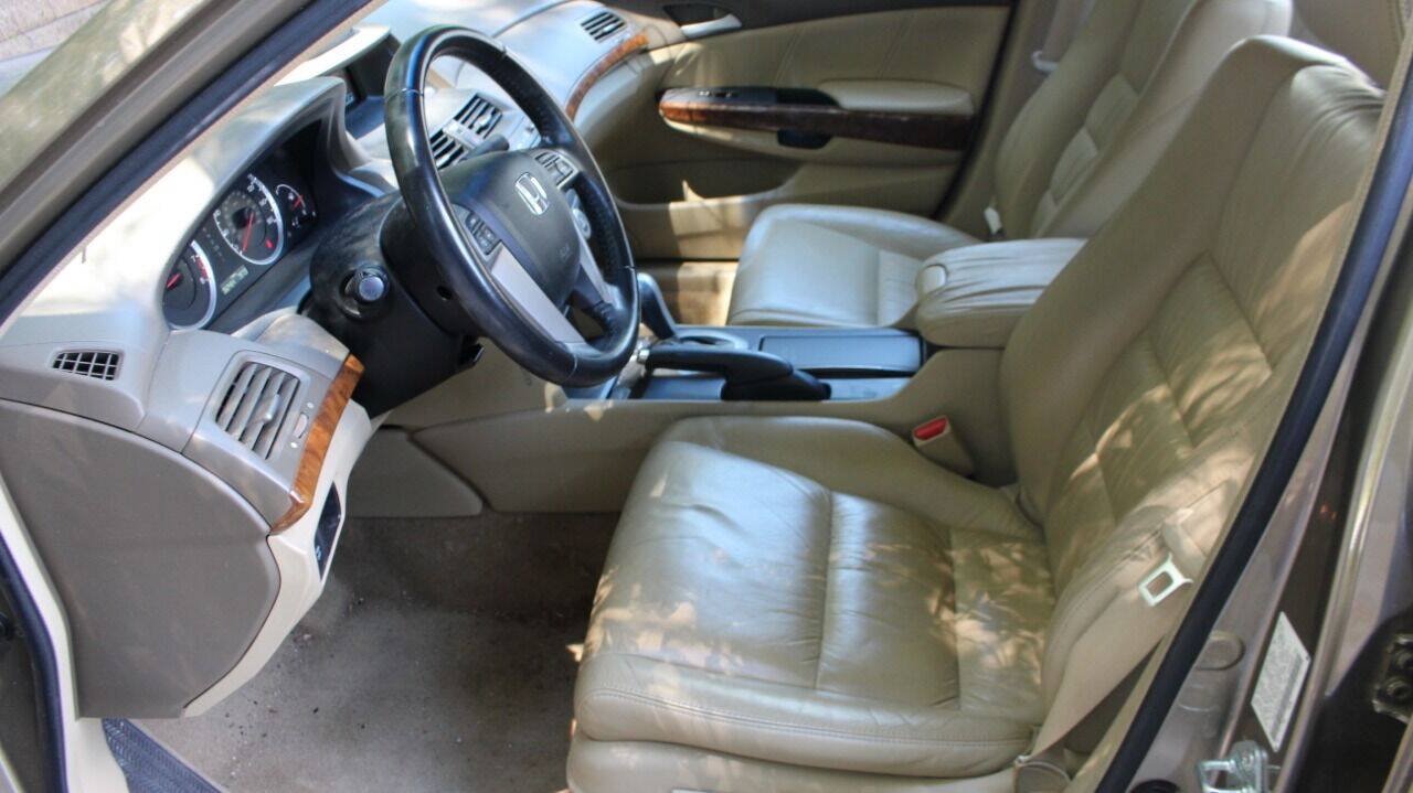 Used 2009 Honda Accord EX-L image 8
