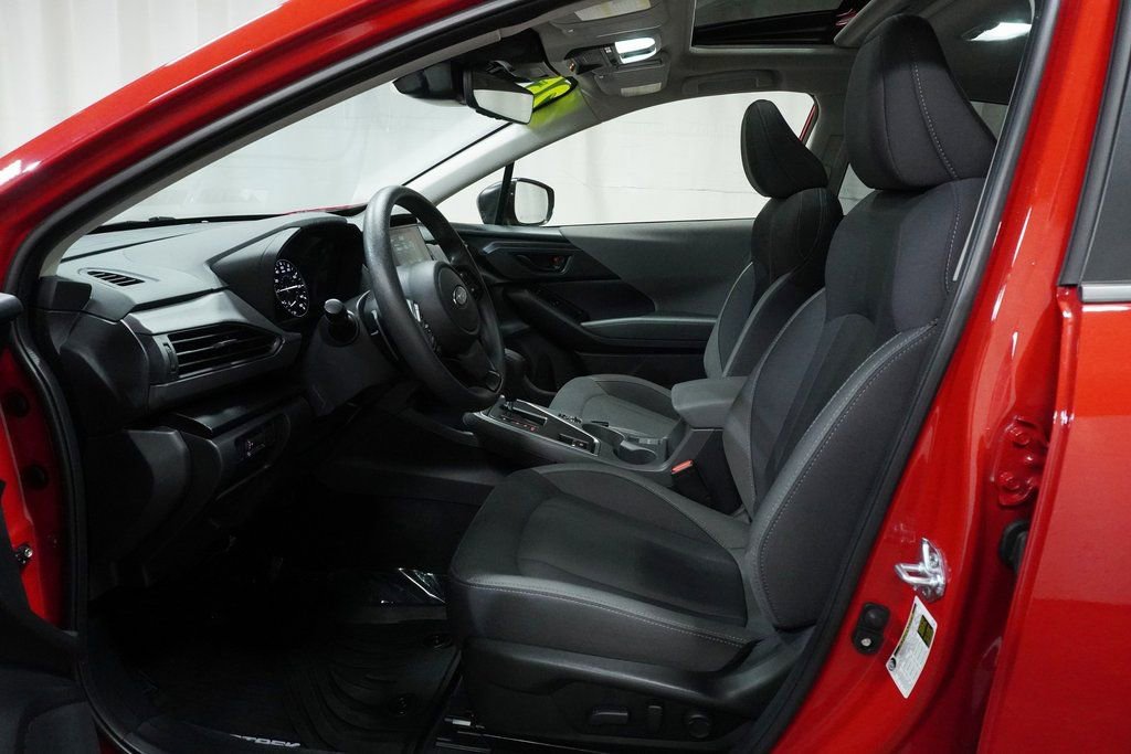 Used 2025 Subaru Crosstrek 2.0i Premium image 10