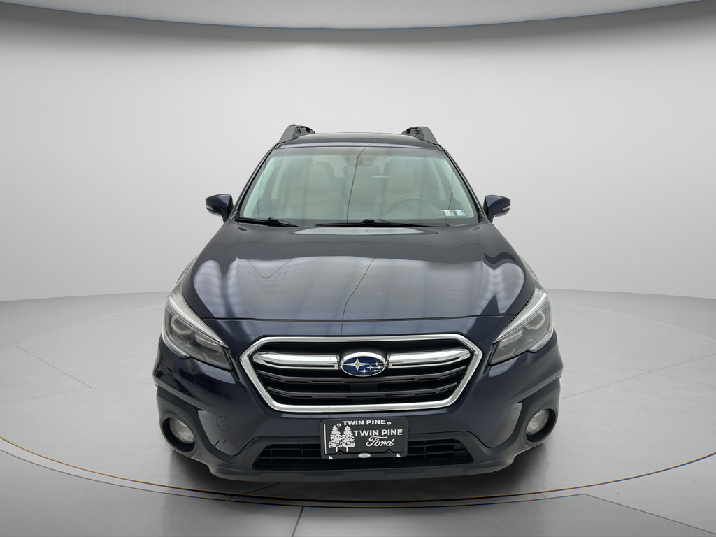 Used 2018 Subaru Outback 3.6R Limited AWD/4WD image 5
