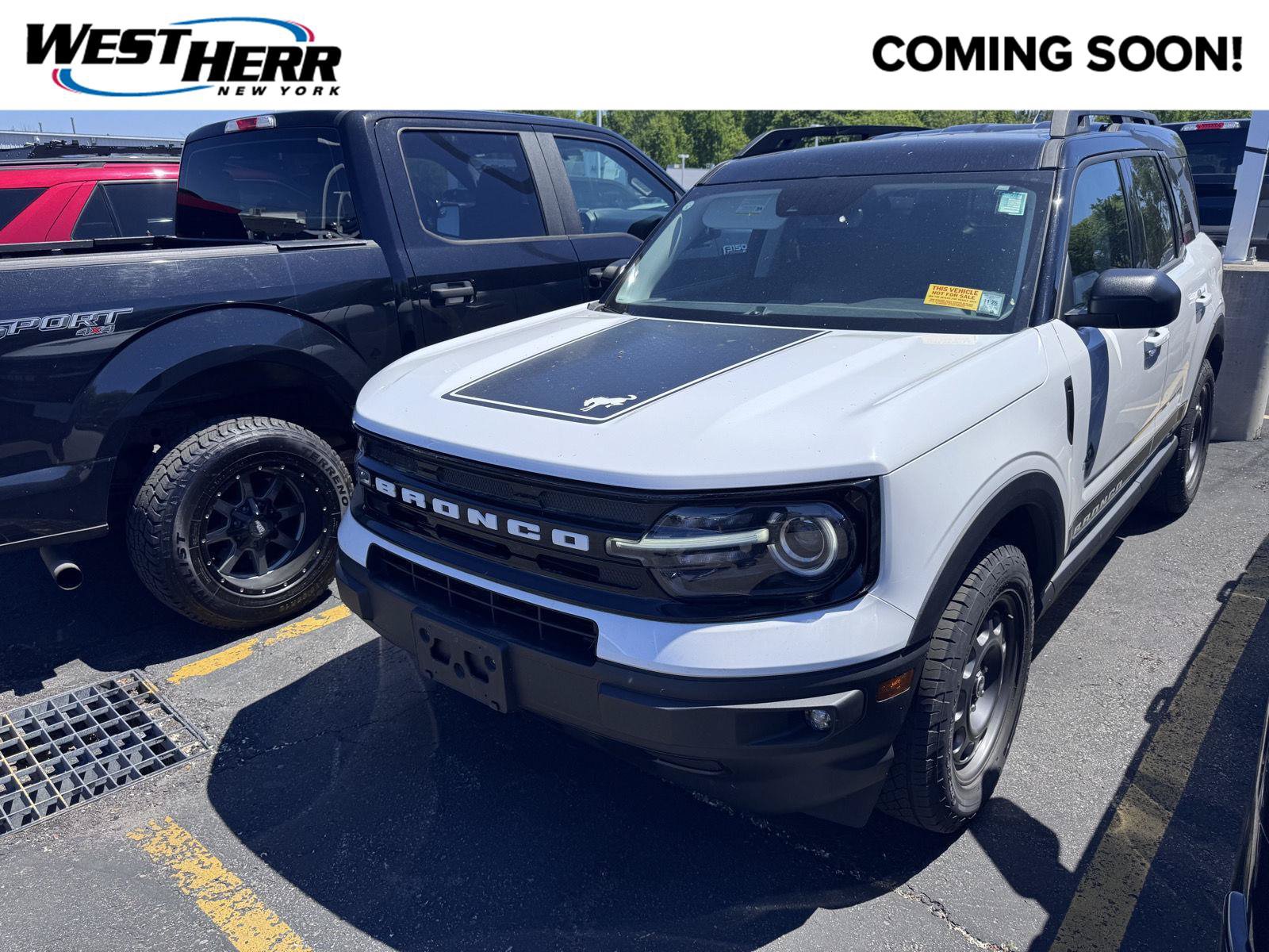 Used 2024 Ford Bronco Sport Outer Banks AWD/4WD image 1