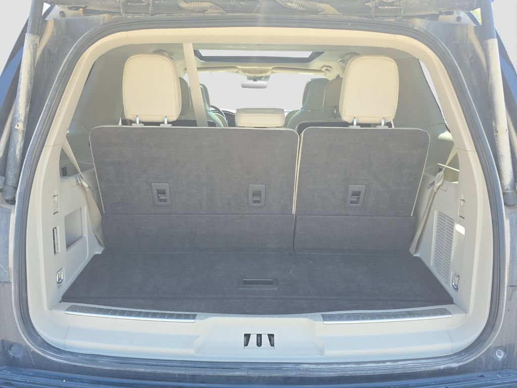 Used 2019 Lincoln Navigator Reserve AWD/4WD image 17