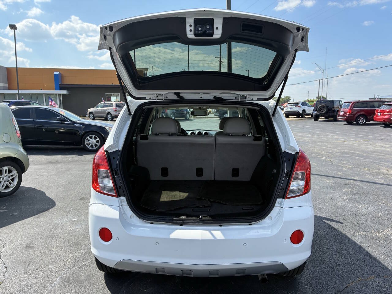 Used 2013 Chevrolet Captiva Sport LTZ FWD image 23