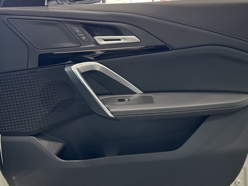 New 2026 BMW X1 xDrive28i image 52