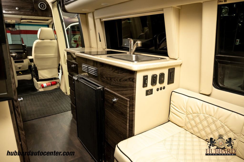 Used 2018 Mercedes-Benz Sprinter 3500 image 26