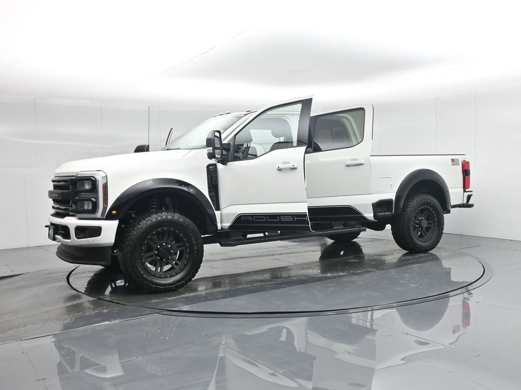 New 2026 Ford F250 Lariat w/ Black Appearance Package image 5
