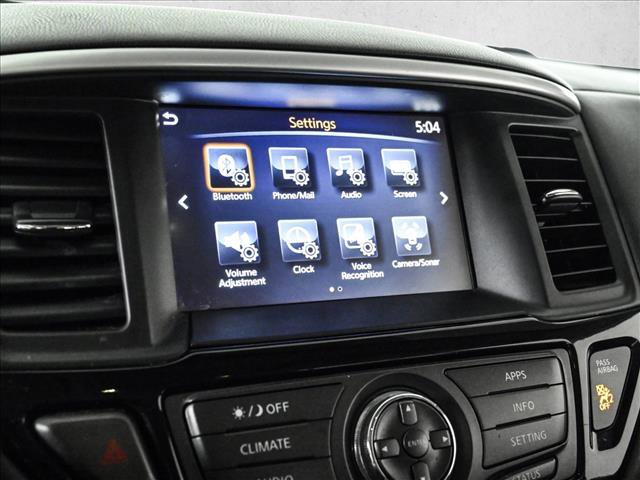 Used 2019 Nissan Pathfinder S image 13