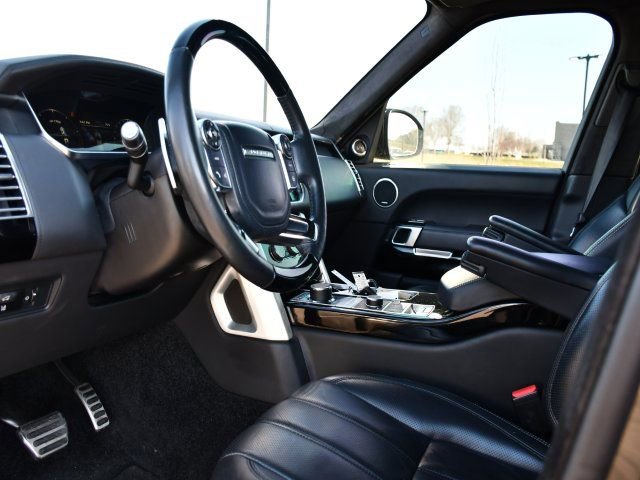Used 2014 Land Rover Range Rover Long Wheelbase Autobiography image 11
