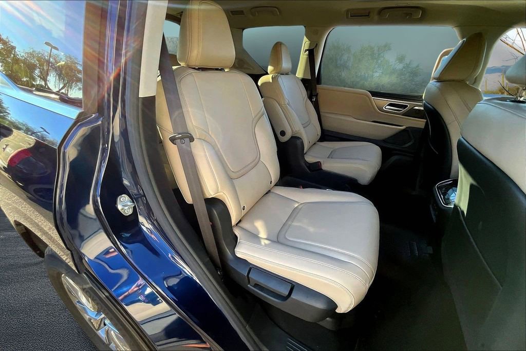 Used 2025 INFINITI QX80 Pure image 27