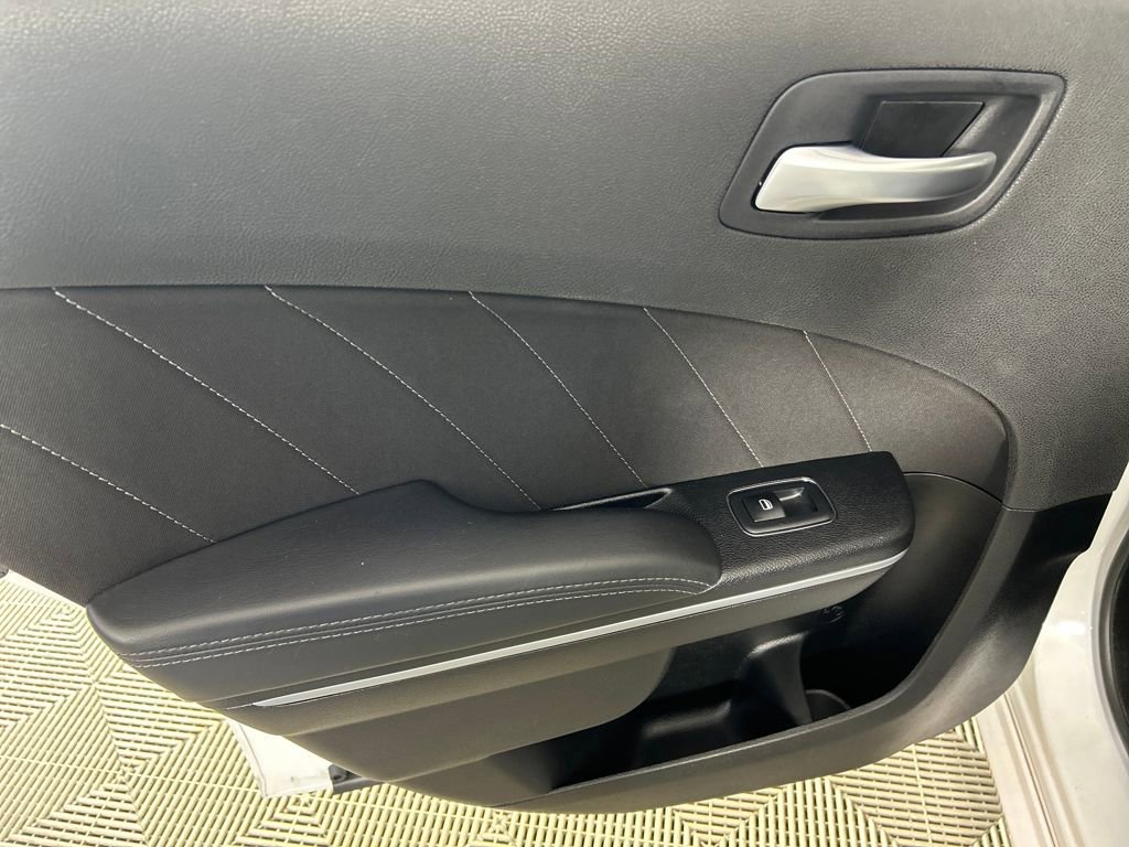 Used 2023 Dodge Charger SXT image 16