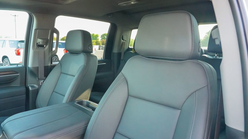 New 2025 GMC Sierra 2500 SLT w/ SLT Premium Package image 22