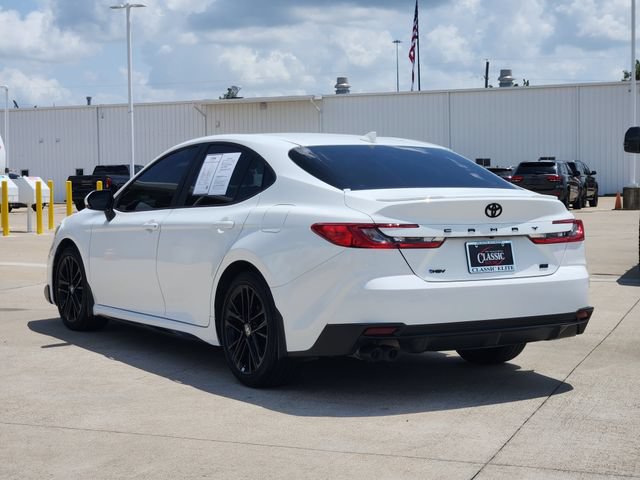 Used 2025 Toyota Camry SE w/ Convenience Package FWD image 5