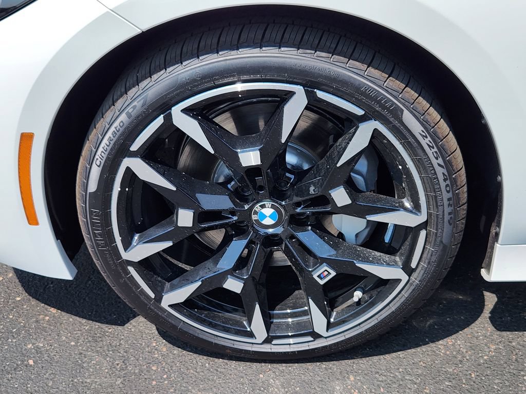 New 2026 BMW 330i xDrive Sedan w/ M Sport Package AWD/4WD image 7