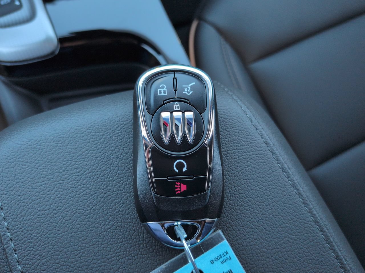New 2026 Buick Envista Avenir FWD image 30