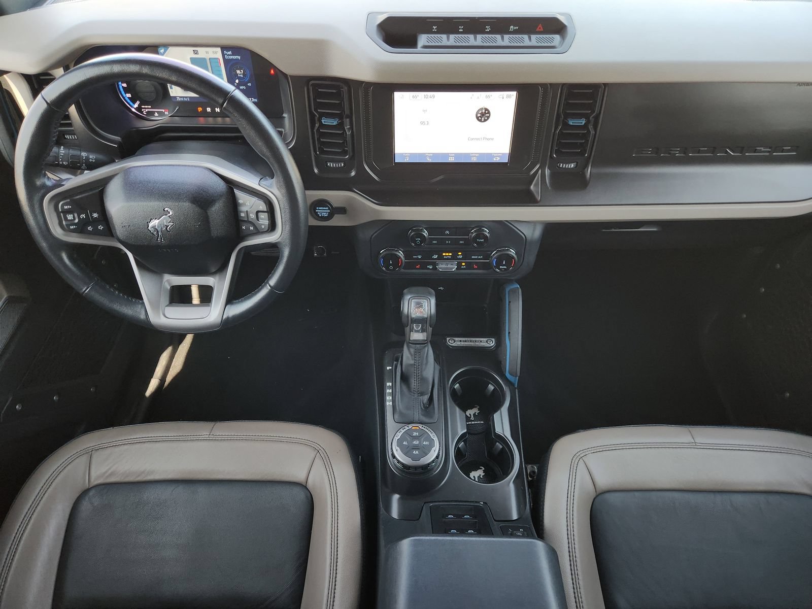 Used 2022 Ford Bronco Wildtrak AWD/4WD image 31