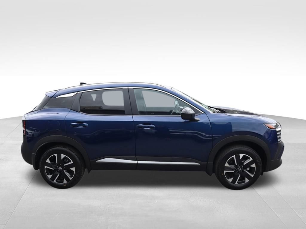 New 2026 Nissan Kicks SV w/ SV Premium Package image 5