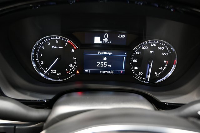 Used 2025 Cadillac XT5 Premium Luxury image 28