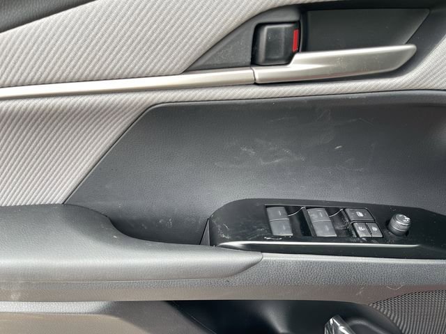 New 2026 Toyota Camry SE image 12