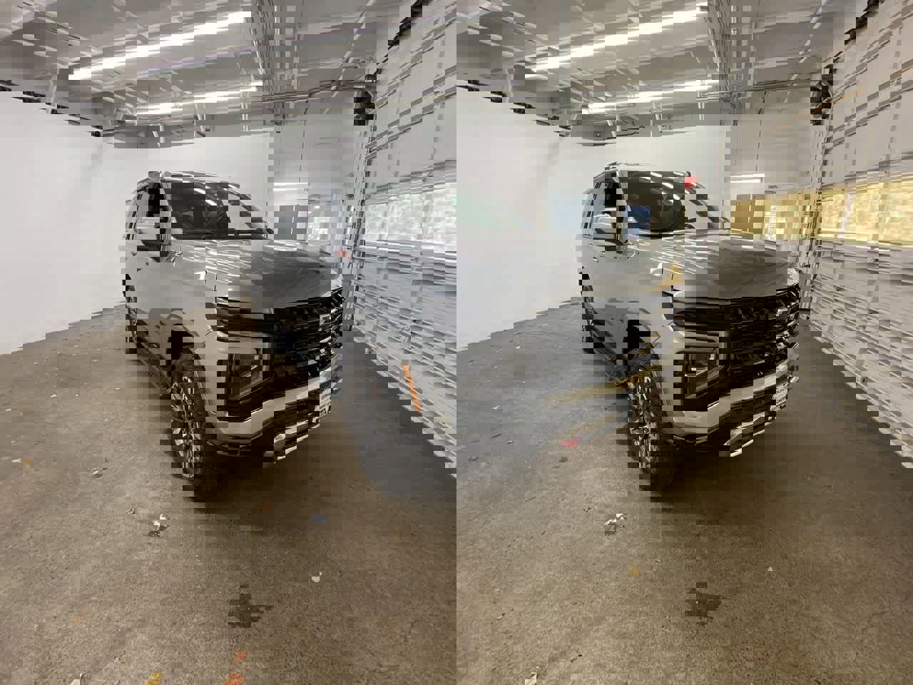 Used 2025 Chevrolet Tahoe Z71 image 8