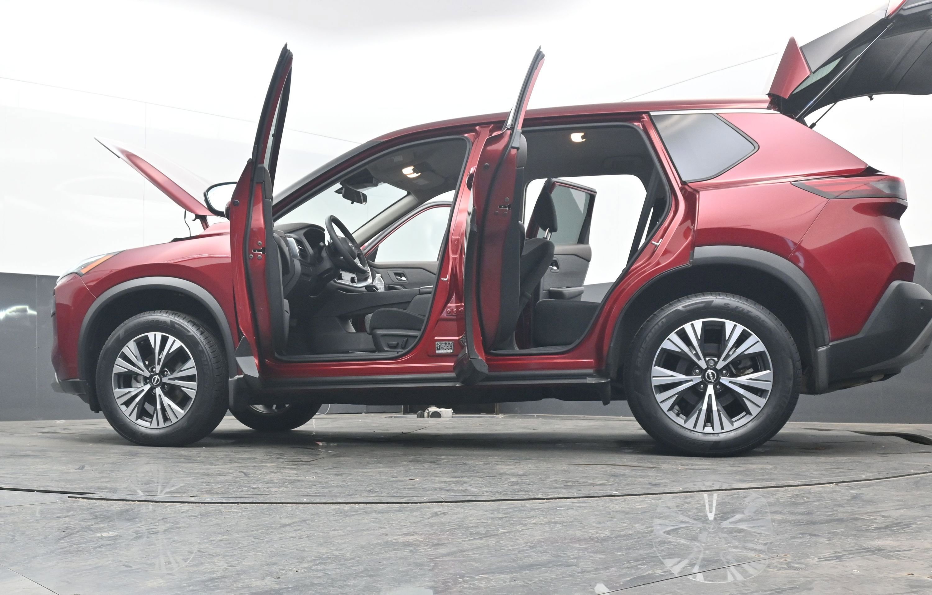Certified 2023 Nissan Rogue SV image 41