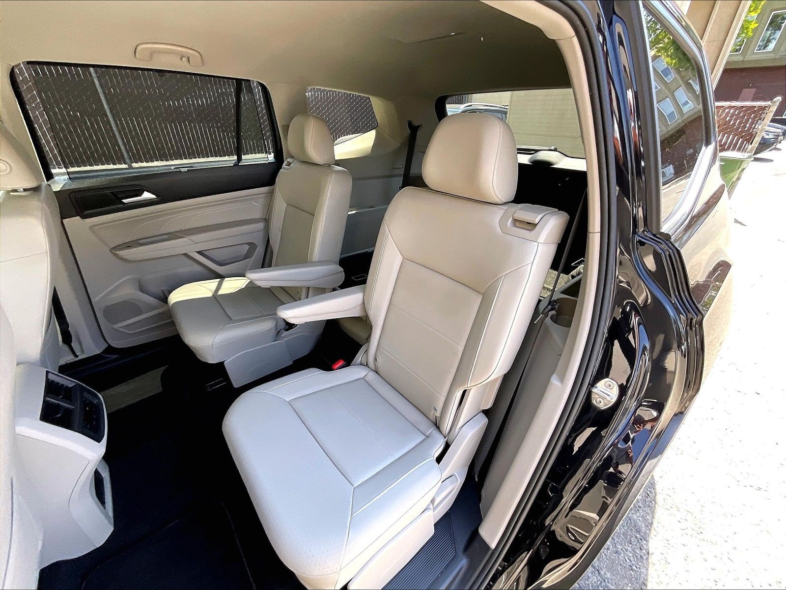 Certified 2023 Volkswagen Atlas SE FWD image 25