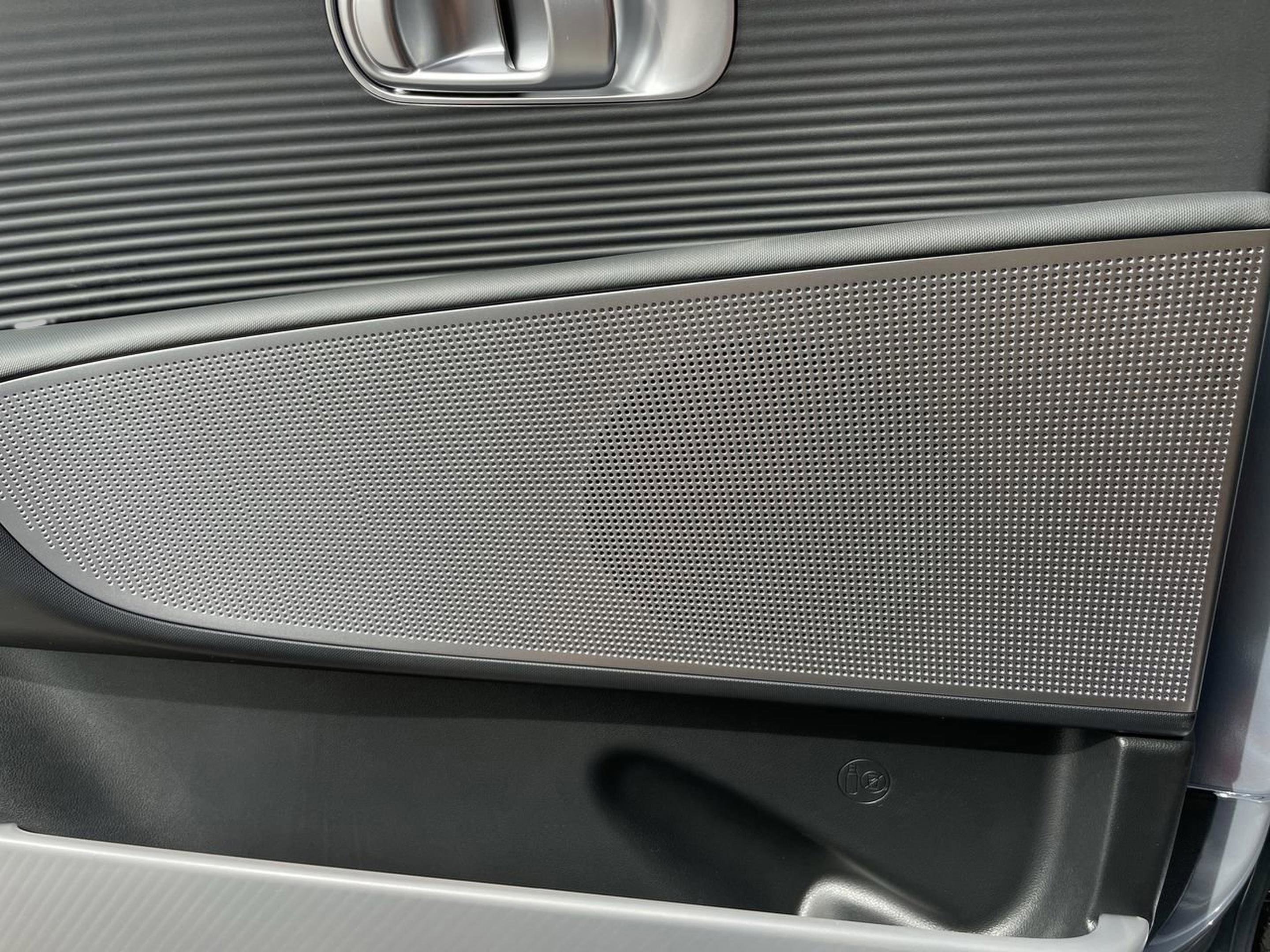 New 2025 Hyundai Ioniq 6 SEL image 26