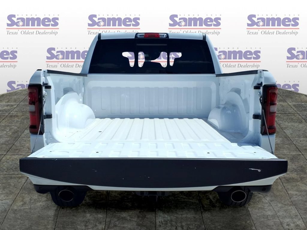 New 2026 RAM 1500 Laramie w/ Night Edition AWD/4WD image 8