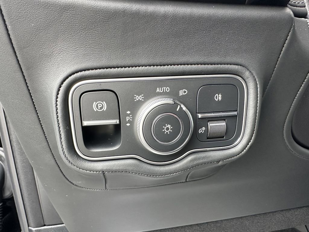 New 2026 Mercedes-Benz G 63 AMG 4MATIC image 36