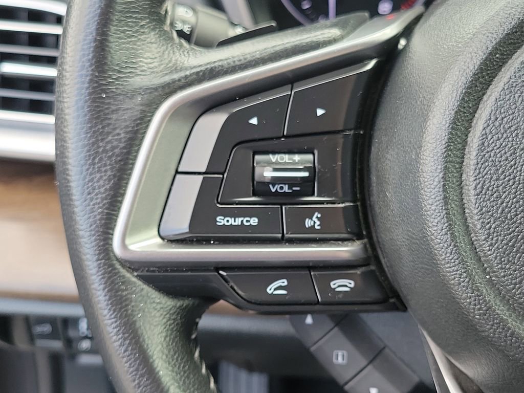 Used 2020 Subaru Outback Limited AWD/4WD image 11