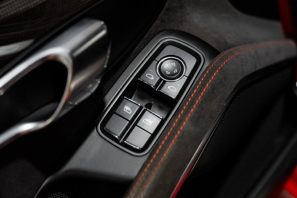 Used 2018 Porsche 911 GT3 RWD image 45