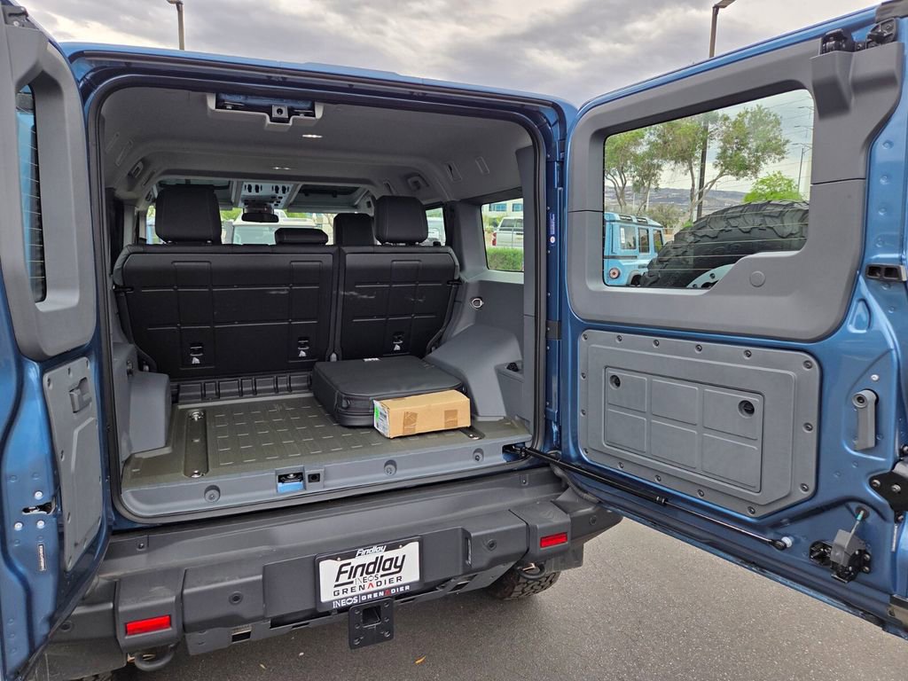 Used 2025 INEOS Grenadier Fieldmaster Edition image 14