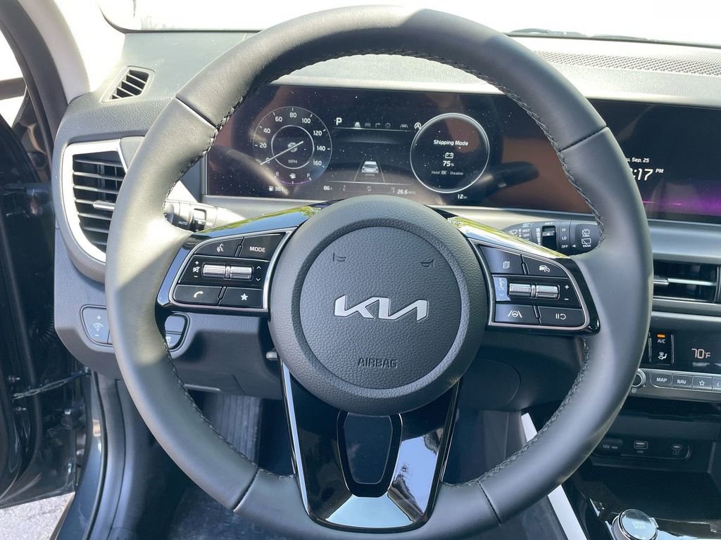 Used 2026 Kia Seltos EX w/ EX Sunroof Package image 42